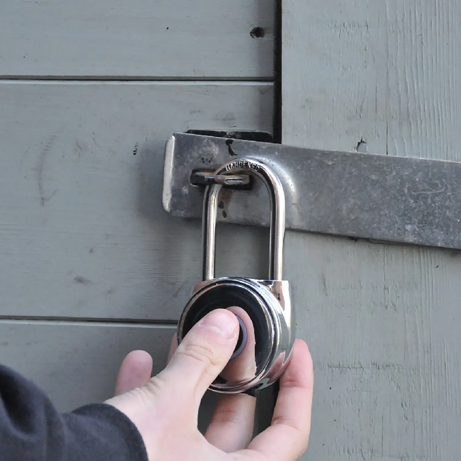 Blusafe Fingerprint PadlocksMirage Lock-C02