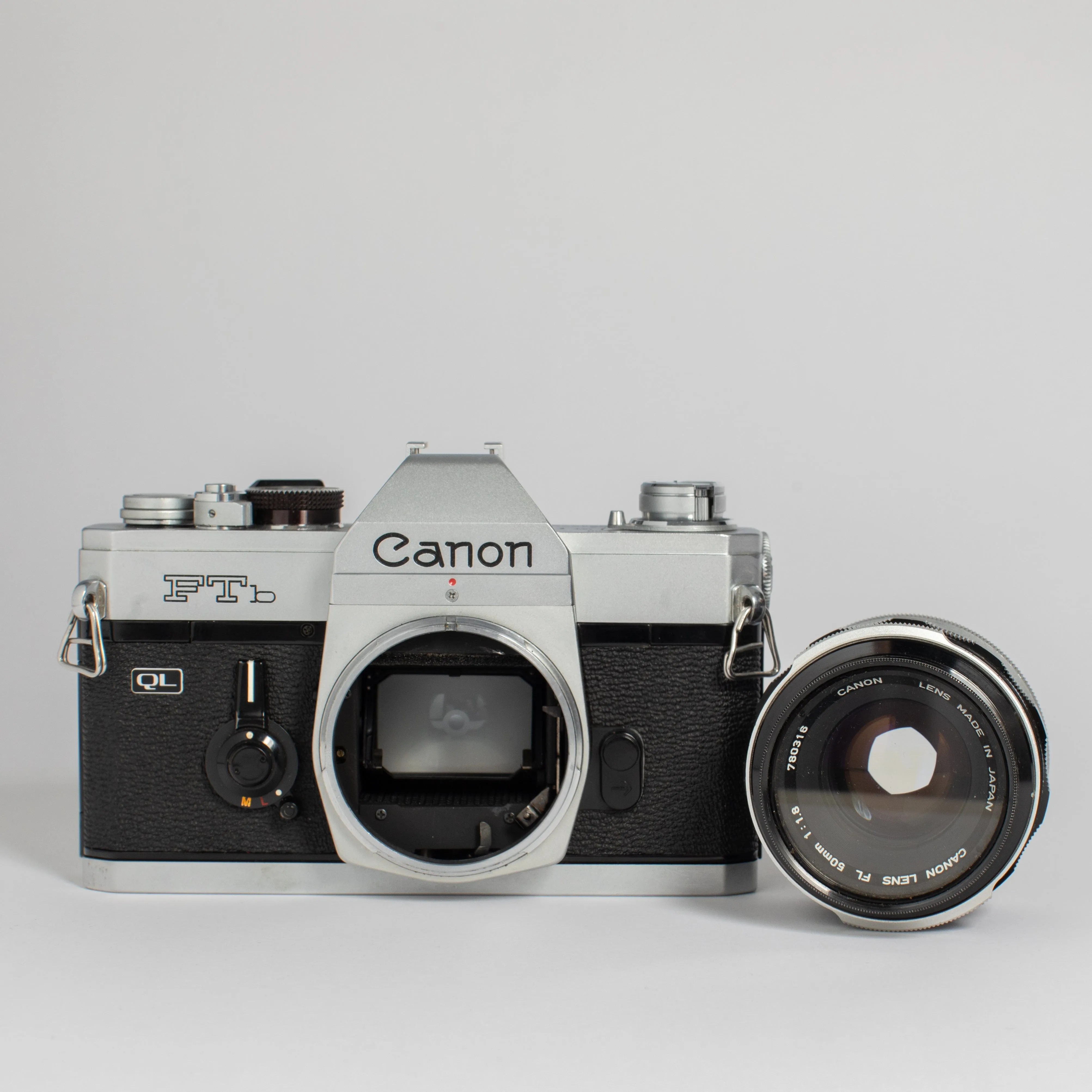 Canon FTb QL w/ 50mm 1.8 FL lens