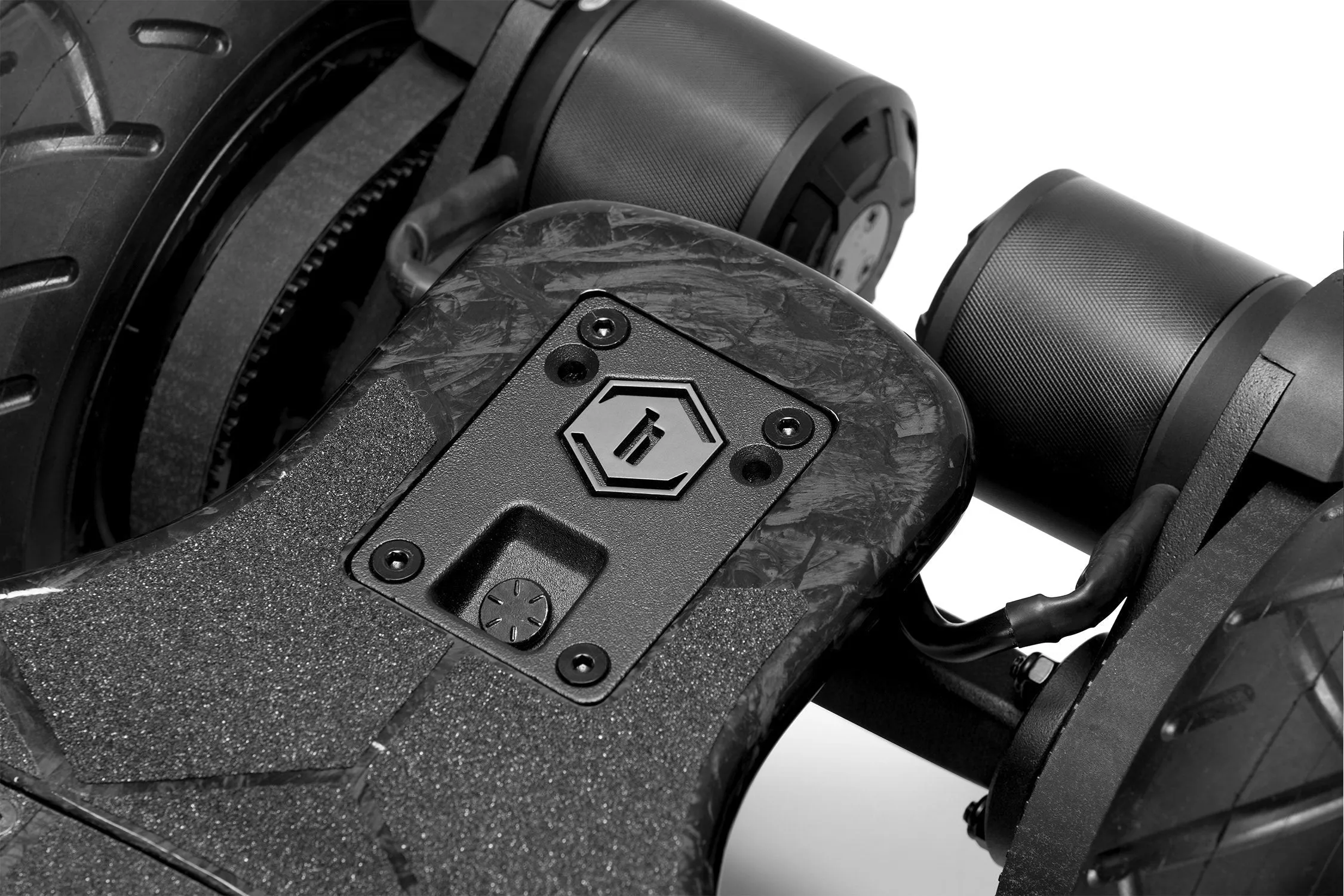 Evolve Hadean Carbon 2in1
