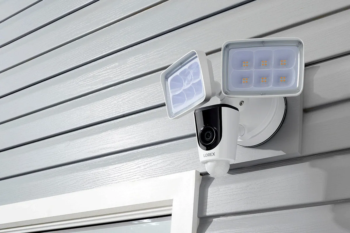 Lorex Smart Home Security Center with Floodlight Camera
