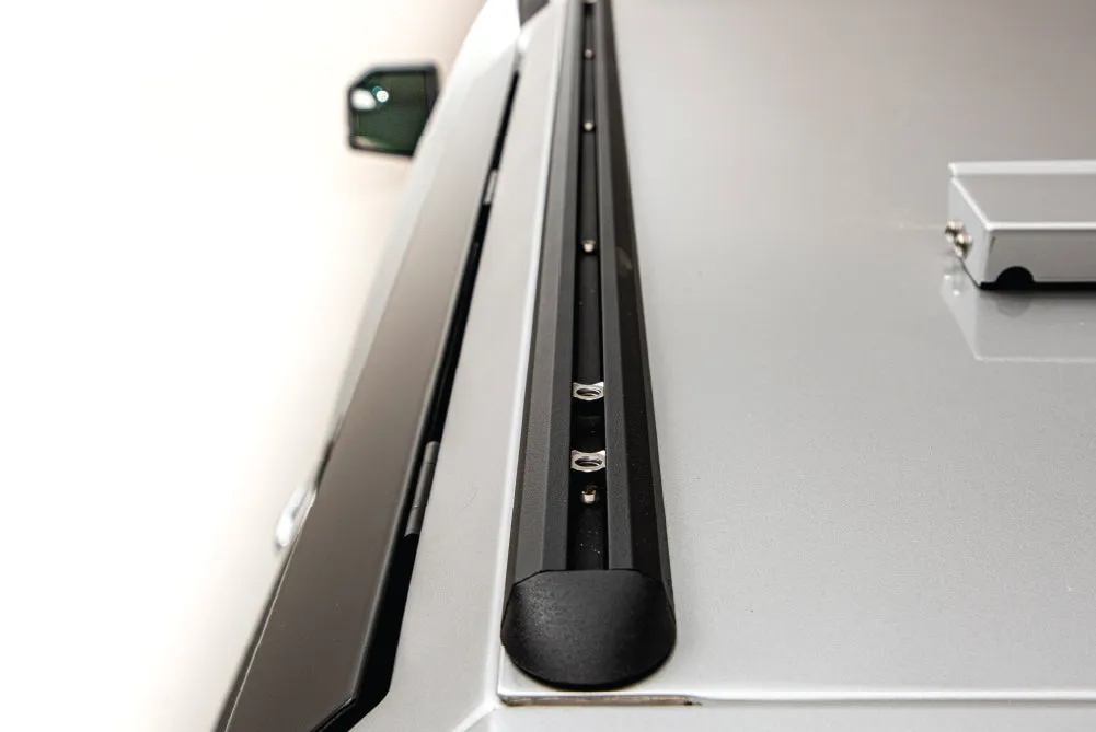 SmartCap EVOa Adventure 2016-2023 Toyota Tacoma 5' Short Bed