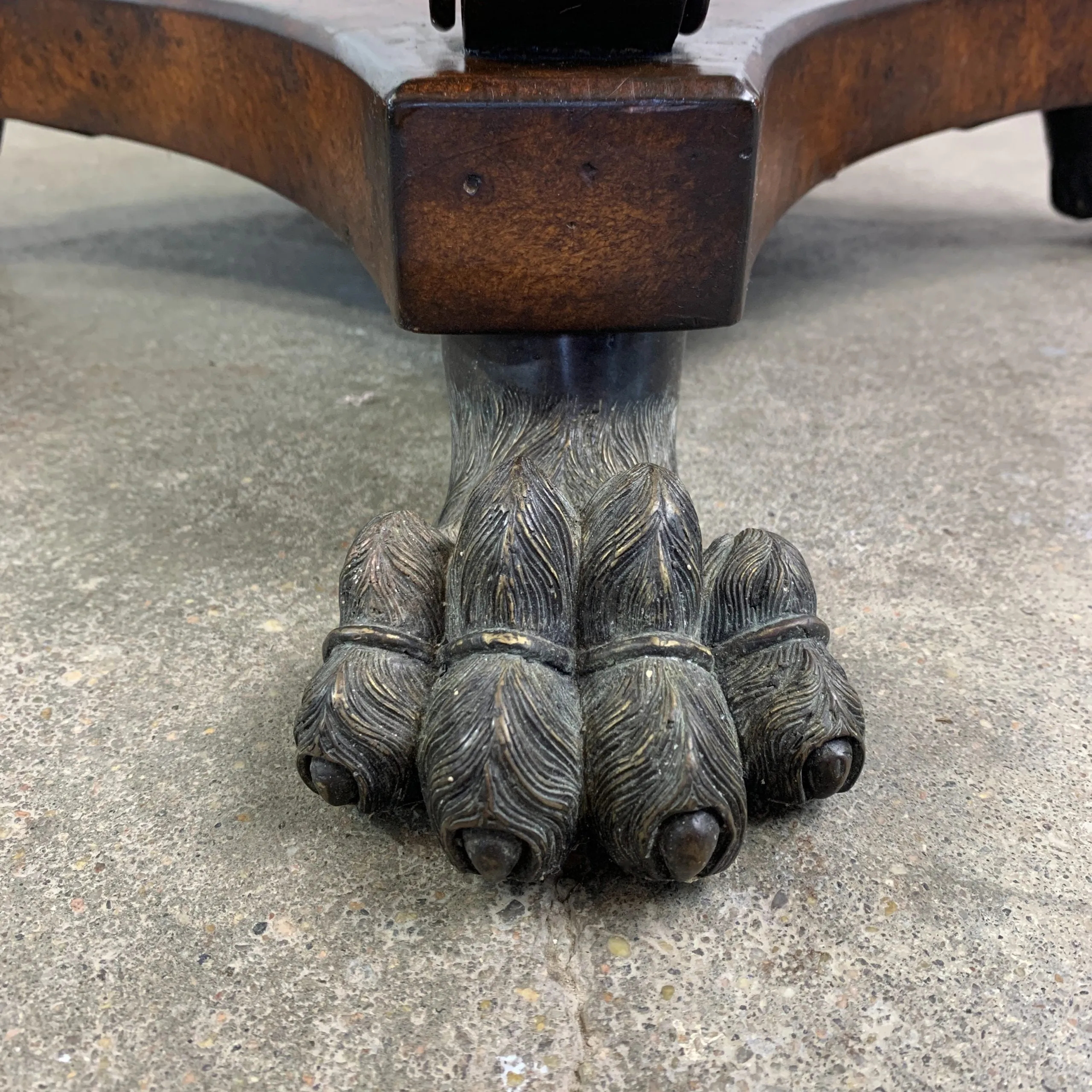 Theodore Alexander Entry Occasional Table